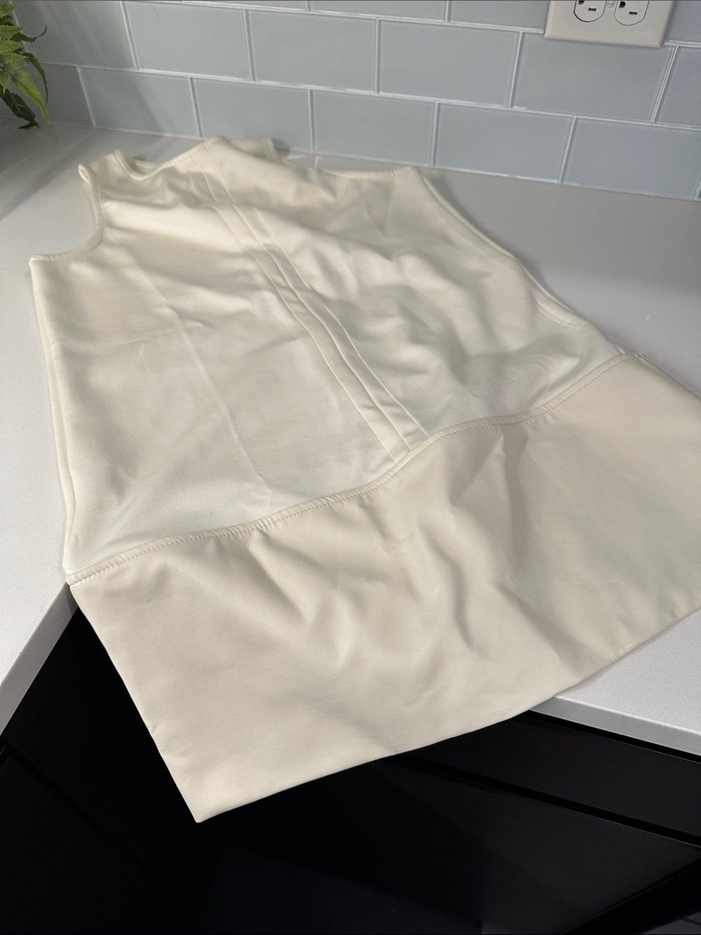 Women's Cream Sleeveless Dress. Faux leather at bottom - Size Xx; Color: cream